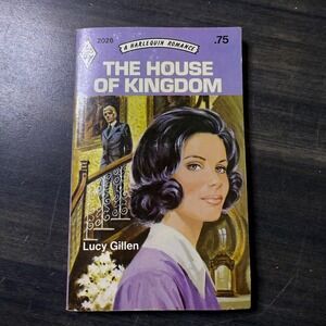 A Harlequin Romance The House‎ of Kingdom by Lucy Gillen Vintage Paperback